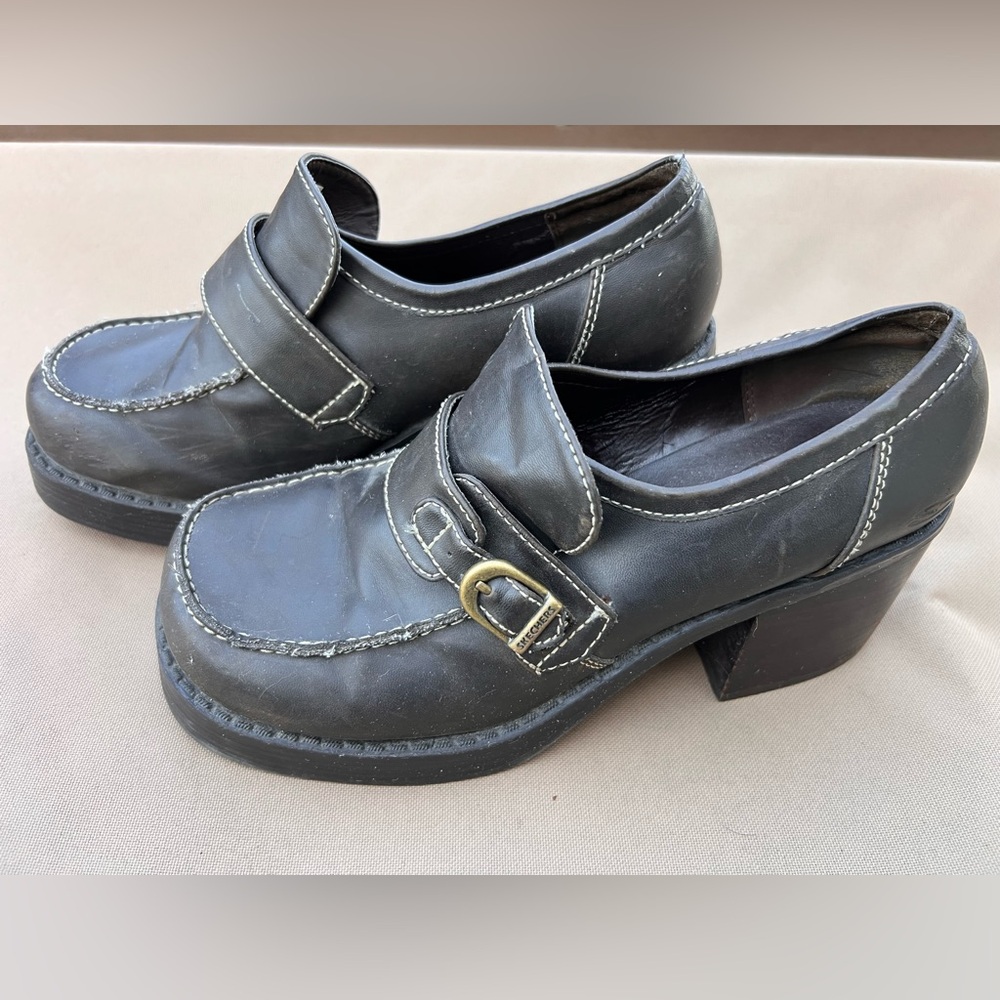 Vintage 90’s Y2K Skechers Dark Brown Platform Shoes